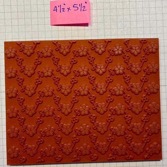 Large « Small Stitch Flowers » Background Stamp by Hero Arts - Picture 2 of 7